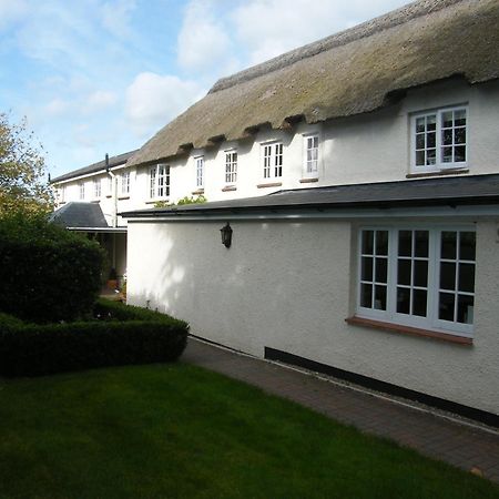 Tumbling Weir Hotel Ottery St Mary Εξωτερικό φωτογραφία