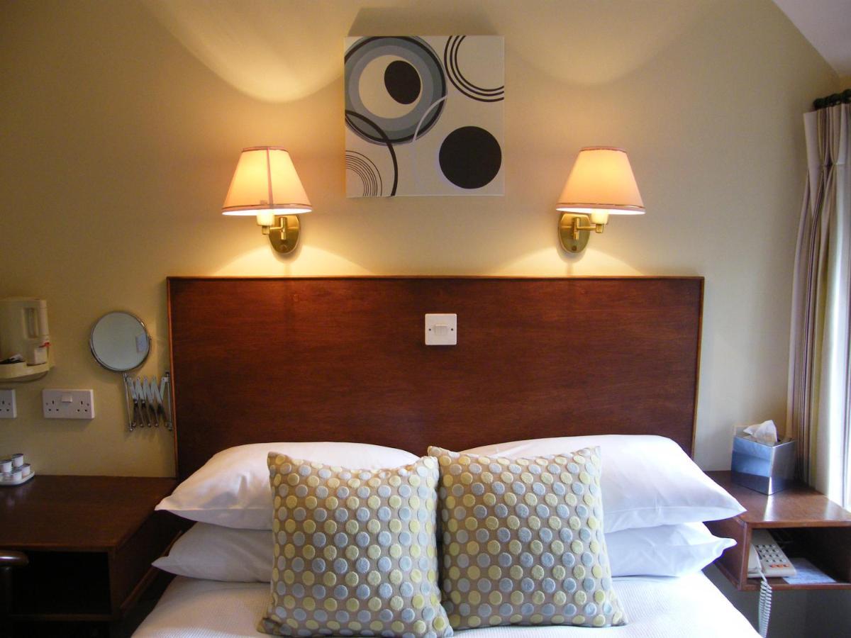 Tumbling Weir Hotel Ottery St Mary Εξωτερικό φωτογραφία