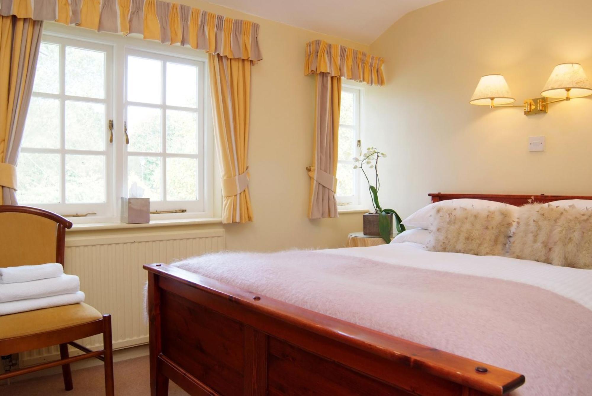 Tumbling Weir Hotel Ottery St Mary Εξωτερικό φωτογραφία