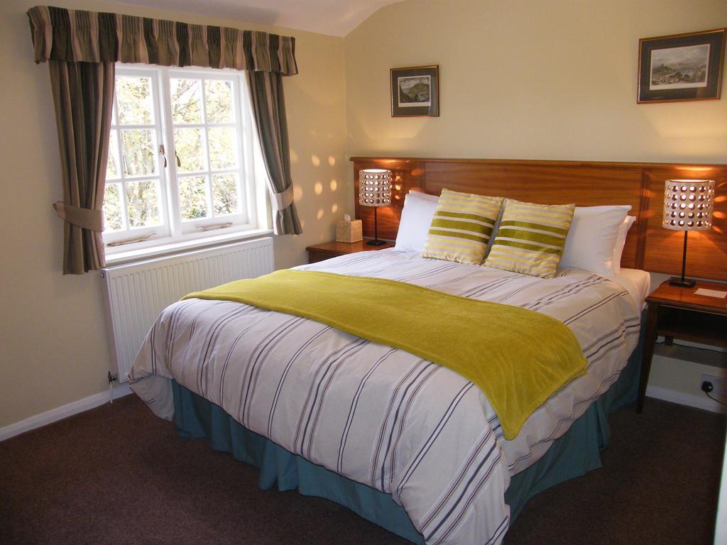 Tumbling Weir Hotel Ottery St Mary Δωμάτιο φωτογραφία