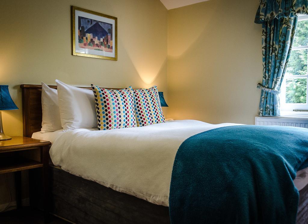 Tumbling Weir Hotel Ottery St Mary Εξωτερικό φωτογραφία