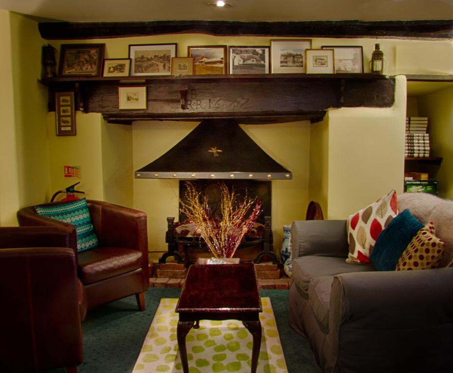 Tumbling Weir Hotel Ottery St Mary Εξωτερικό φωτογραφία