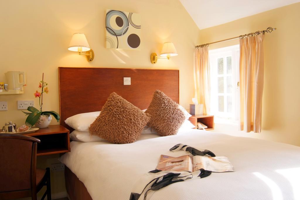 Tumbling Weir Hotel Ottery St Mary Εξωτερικό φωτογραφία