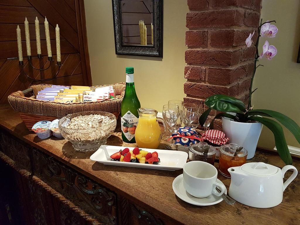 Tumbling Weir Hotel Ottery St Mary Εξωτερικό φωτογραφία